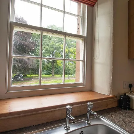 Historic Holiday In Near Golf Park Holiday home *