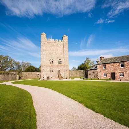 Historic Holiday In Near Golf Park *