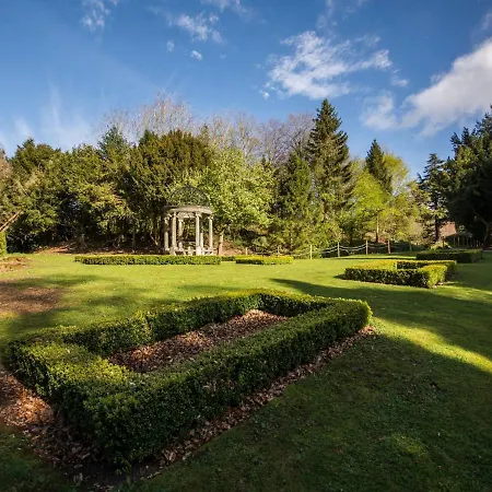 Historic Holiday In Near Golf Park * Appleby-in-Westmorland